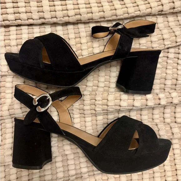 Aerosoles Cosmos Black Women's Platform Sandals - Picture 1 of 8